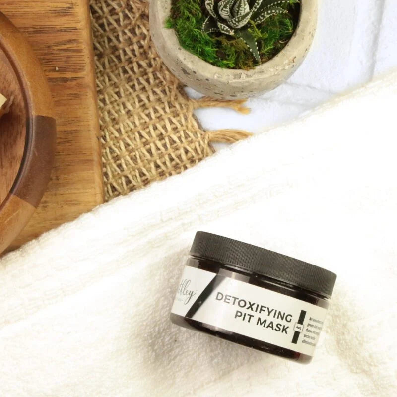 Earthley Detoxing Pit Mask