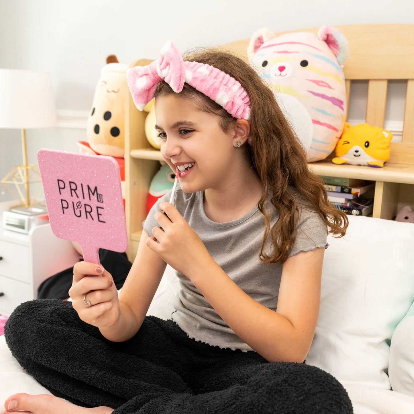 Prim & Pure Jumbo Handheld Mirror