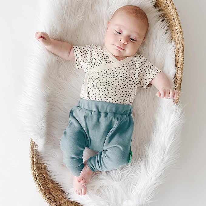 Parade Organics Baby Clothing