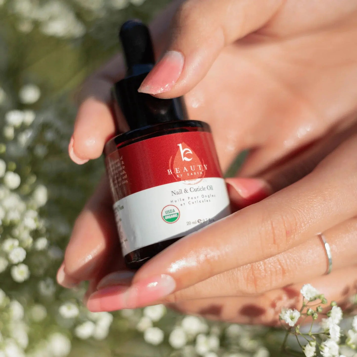 Beauty By Earth | Nail Cuticle Oil - Essentiallydestinyy