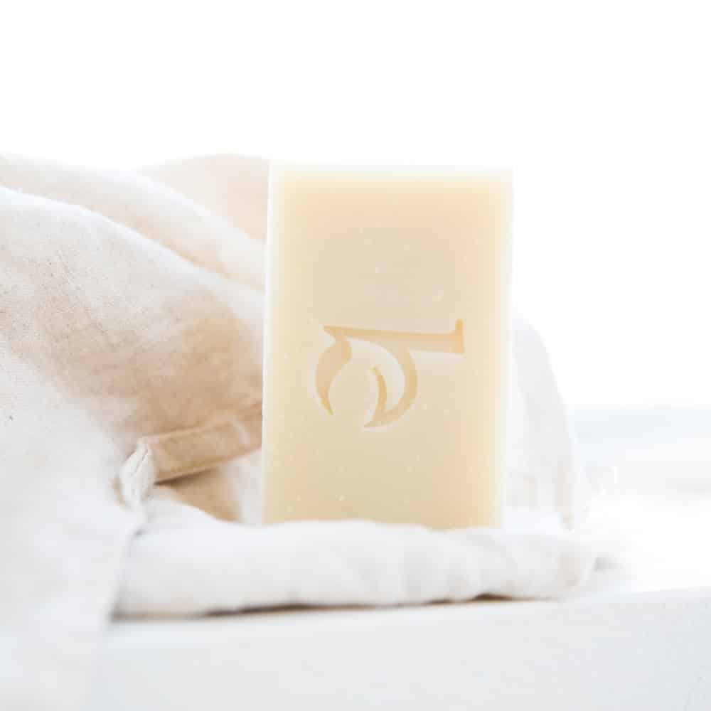 Beauty By Earth | Shaving Soap Bar - Essentiallydestinyy