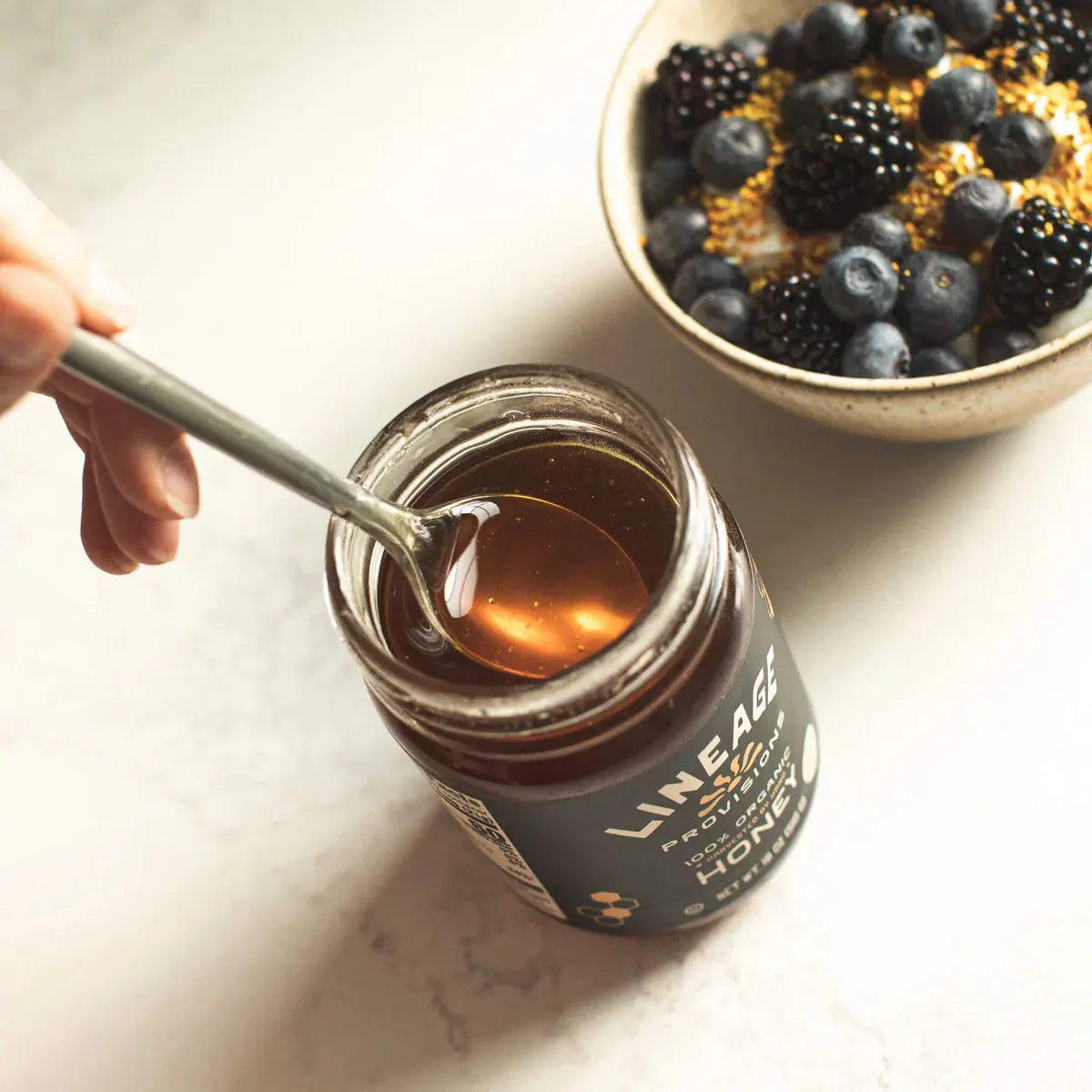 Lineage 100% Organic Raw Honey - Essentiallydestinyy