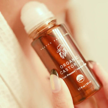 Pretty Farm Girl | Organic Castor Oil Roller with Rose Quartz - Essentiallydestinyy